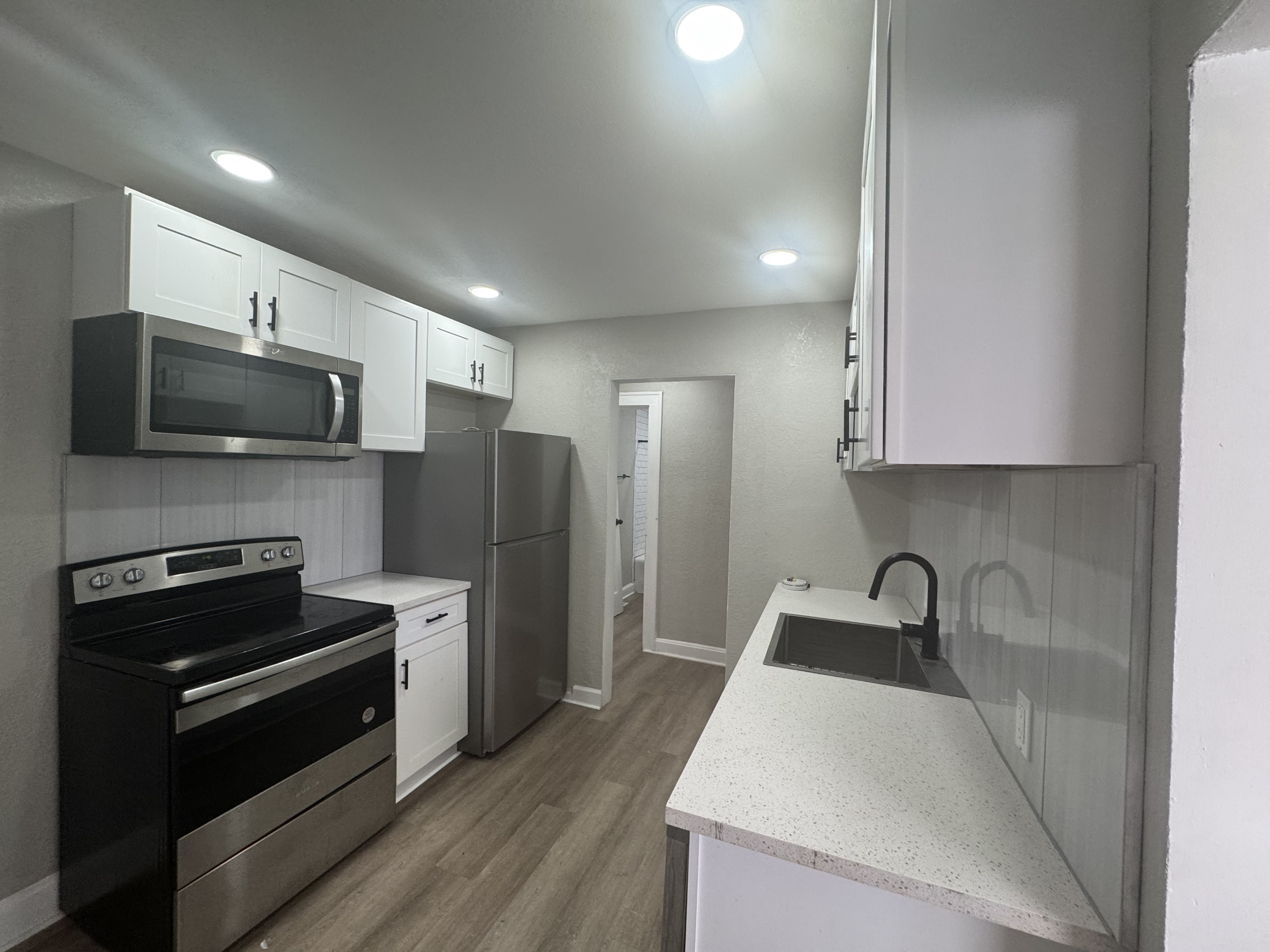 4232 Virginia Avenue - 2