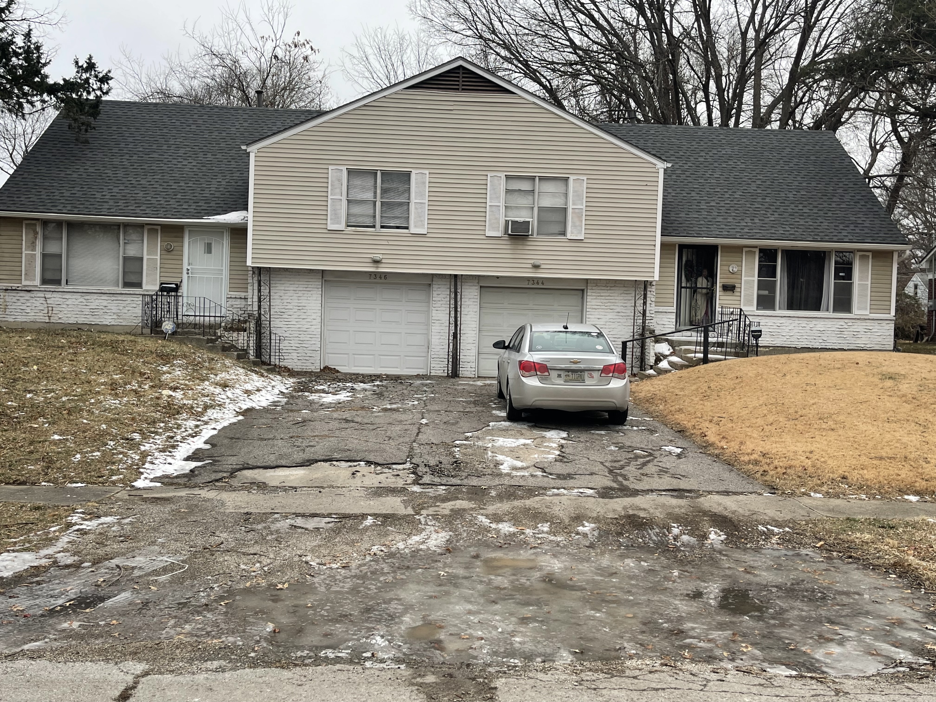 7344 Wayne Avenue - 2